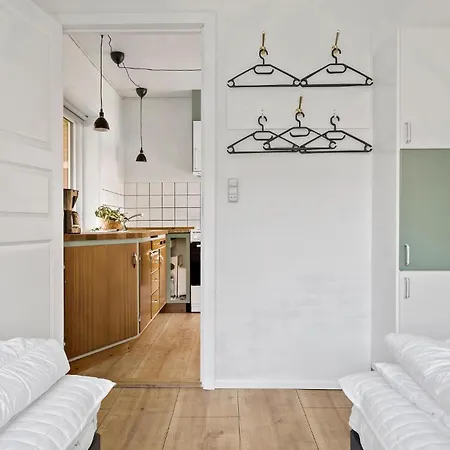 Awesome In With Wifi بيت للعطل توندر